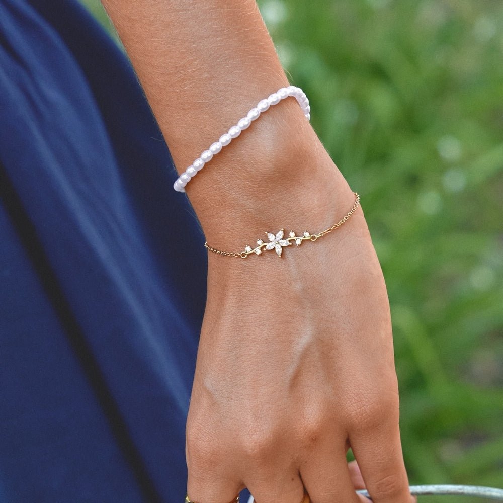 Crystal Flower Gold Bracelet - Beautiful Earth Boutique