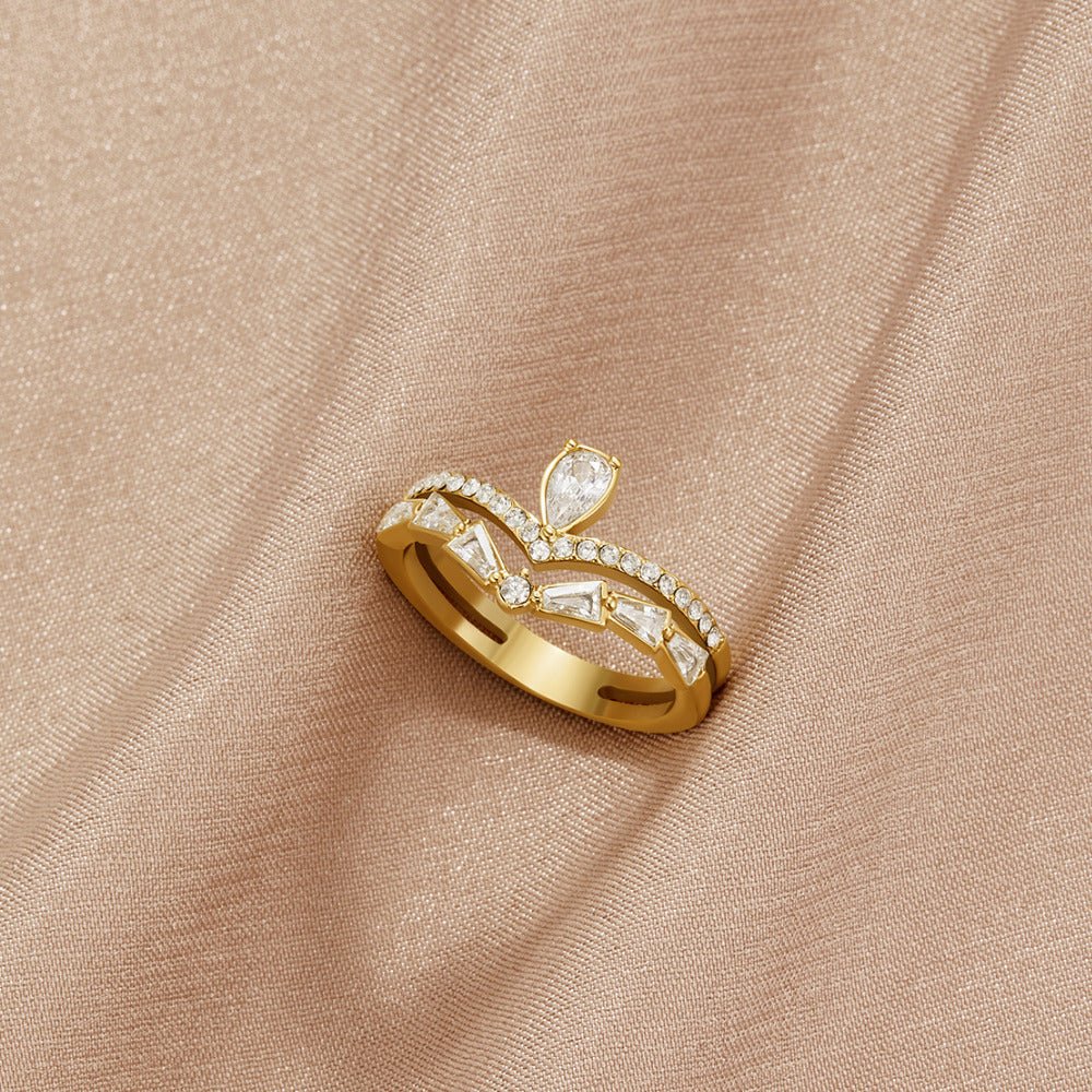 18K Gold Lilly Crystal Ring - Beautiful Earth Boutique