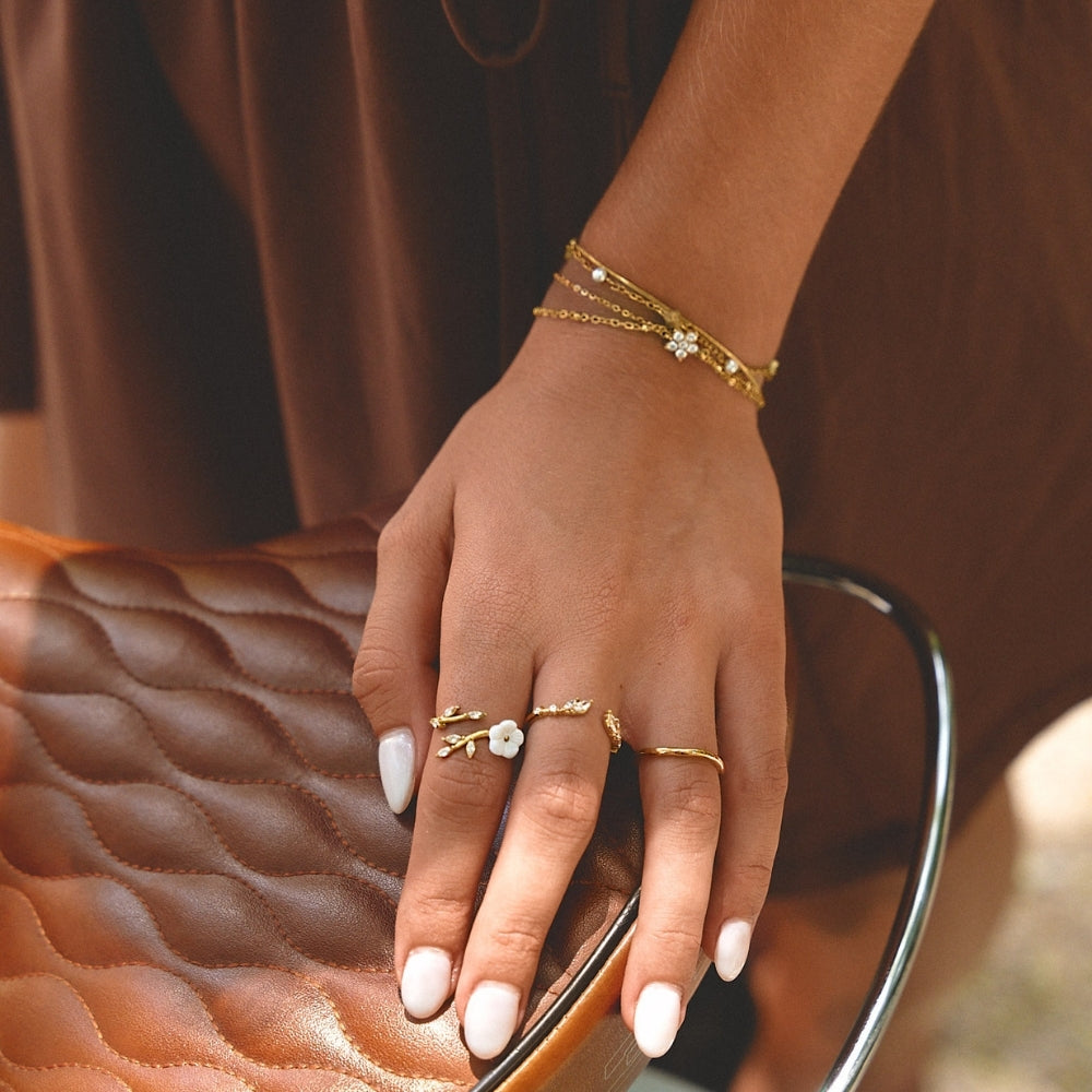 Elara Crystal Bloom Gold Bracelet