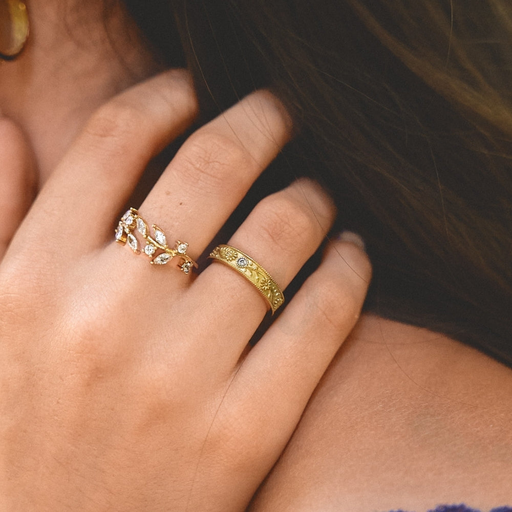 Golden Sculpted Flower Band Ring